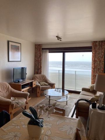 Seagull, Ruim En Volledig Vernieuwd Appartement Met Zeezicht In Westende Middelkerke Exterior photo